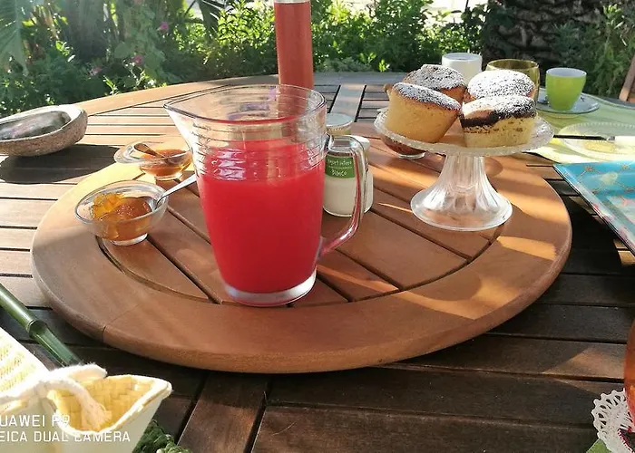 Ondamarina Bed & Breakfast *