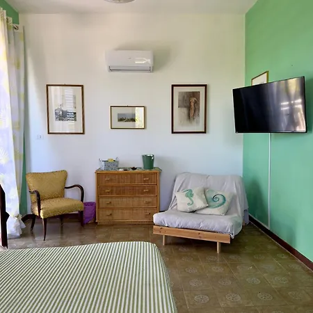 Ondamarina Couette-café Lascari