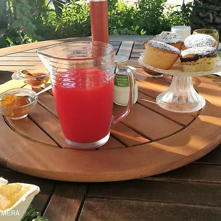 Ondamarina Bed & Breakfast *